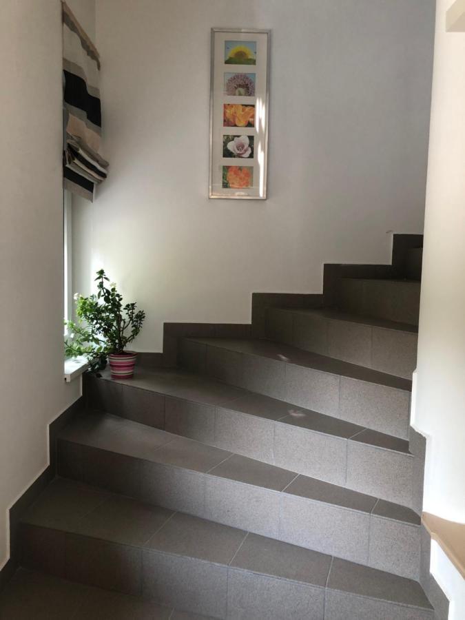 Dominik Apartmanhaz Velence Exteriör bild